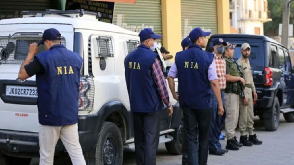 3 Bangladeshi arrested by police (Source: Internet) 