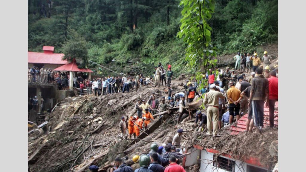 Massive rains causing landslides in hills (Source: Internet)
