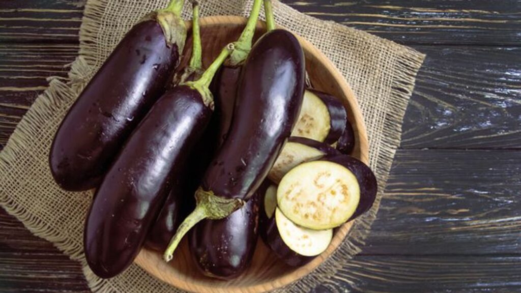 Brinjal in rainy season (Source: Internet)