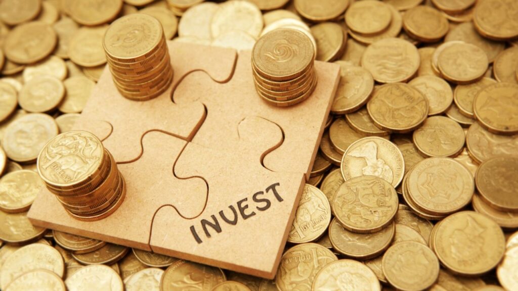 Gold considered safest option for investement (Source: Internet)