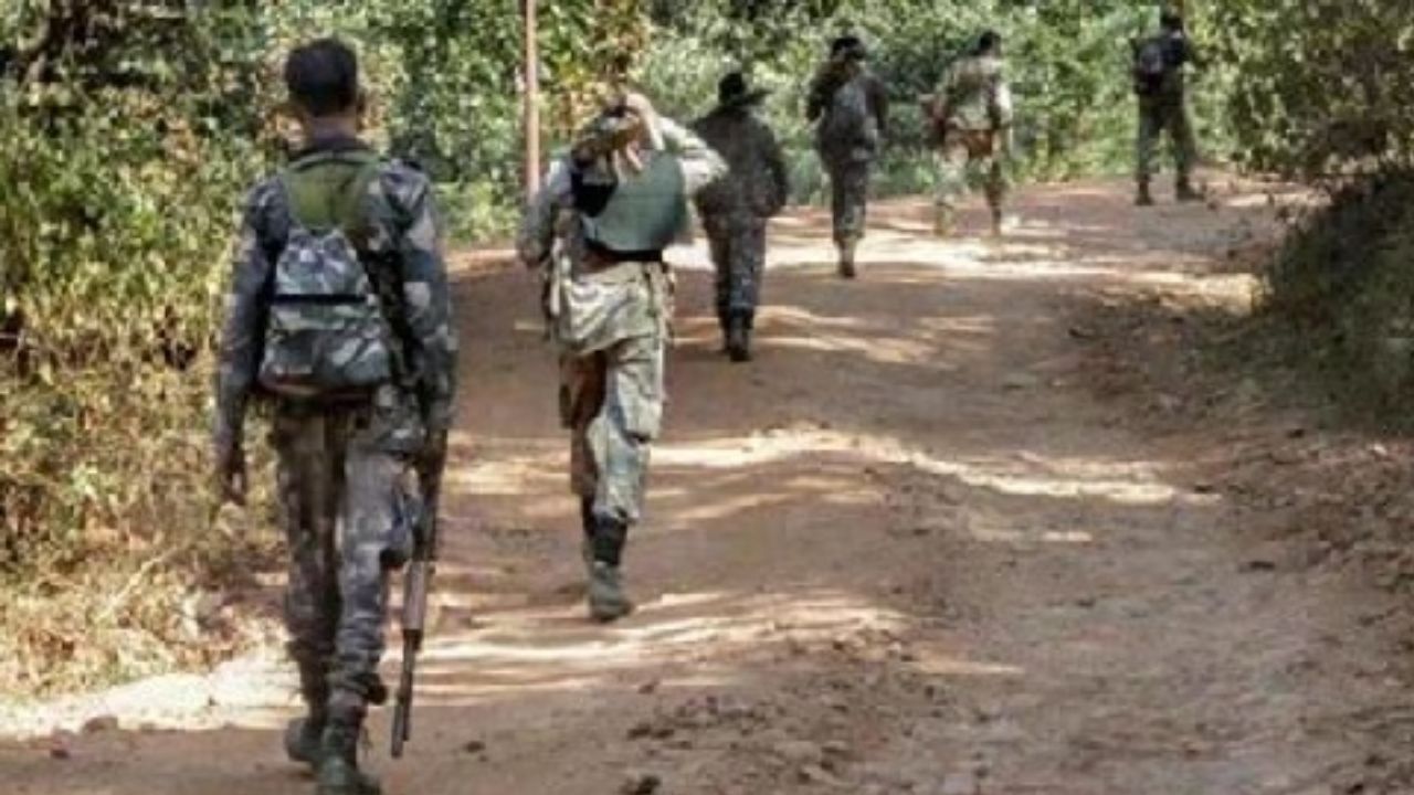 Jharkhand: 3 JJMP militants killed in encounter with security forces in Gumla