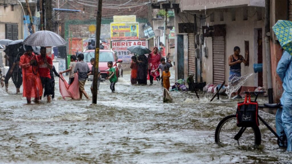 Disarray life in Uttarakhand (Source: Internet)
