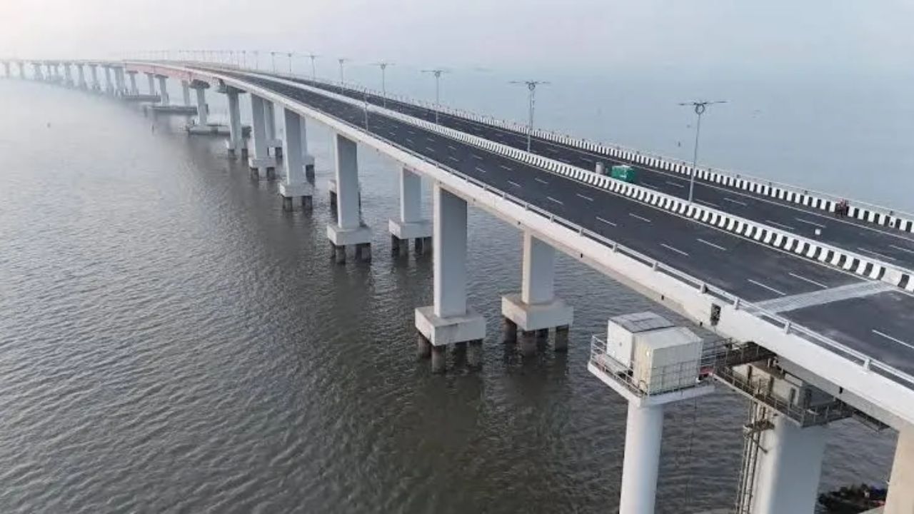 Electric vehicles exempted from toll tax on Atal Setu, know which vehicles will be benefited
