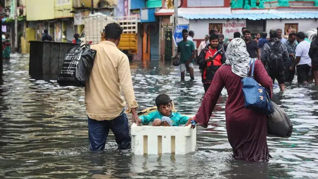 Heavy rains cause life to be in disarray
