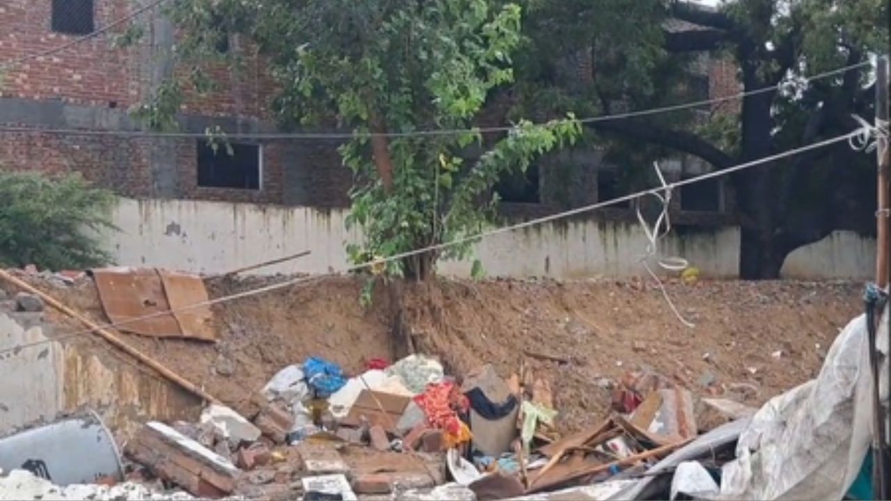 100-Ft Wall Collapse in Jaitpur Kills 7, Including Two Minor Girls