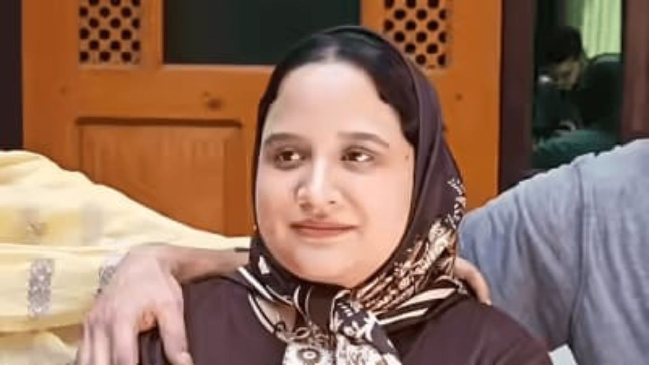 Body Of Kashmiri Medical Student Sabha Rasool To Reach Srinagar Tomorrow