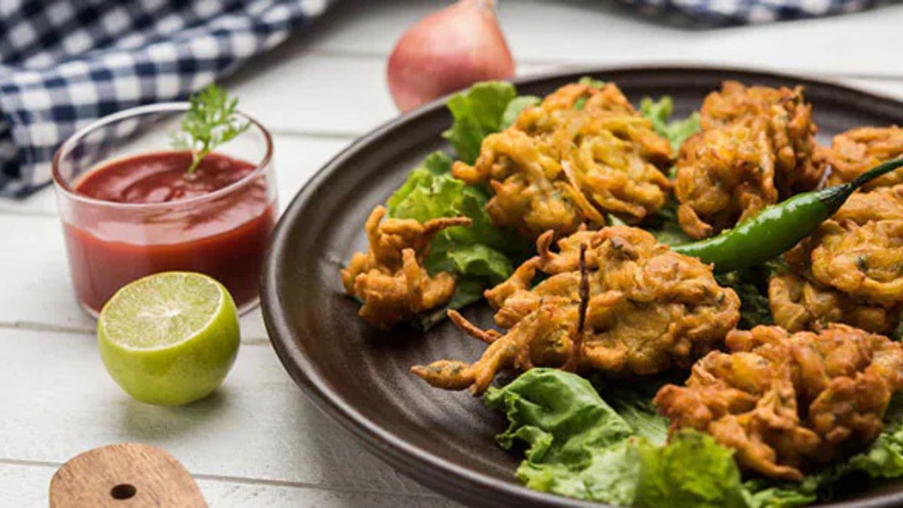 These 6 street foods can be tried during this monsoon