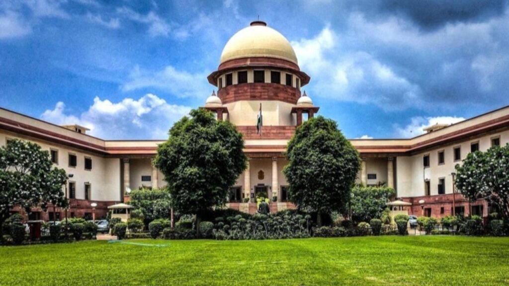 Supreme Court recalls its 4 August order