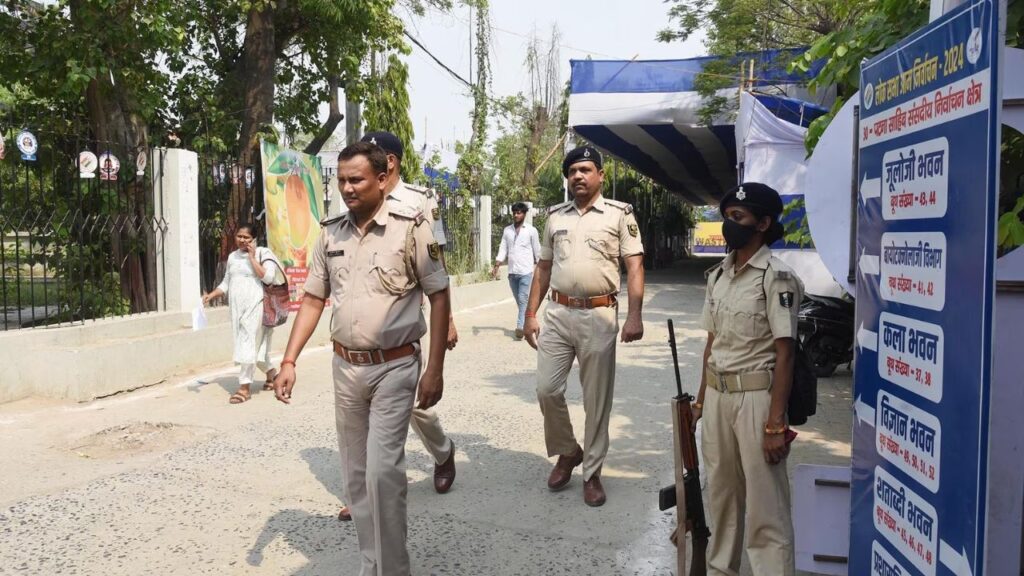 Police reached the accident spot