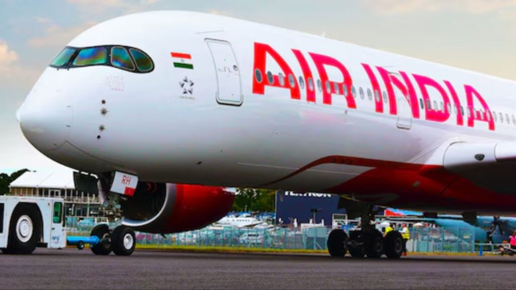 Passenger tries to breach Air India cockpit