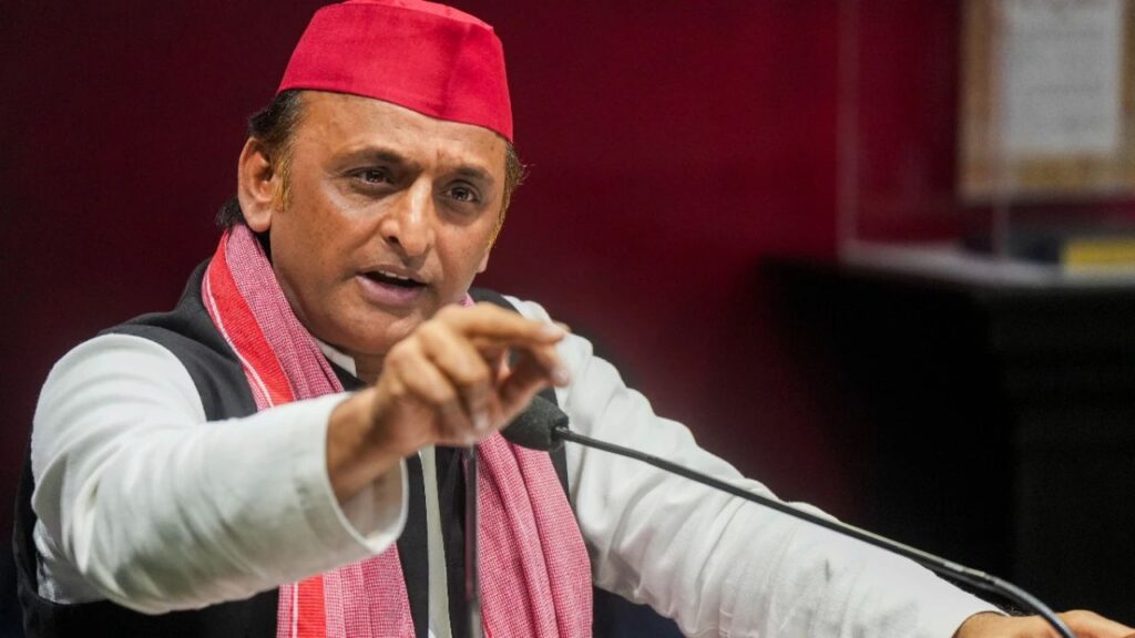 SP Supremo Akhilesh Yadav criticizes Yogi Government over flood crisis Management