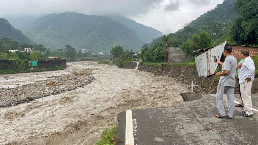 13 people killed in Dehradun due to cloudbursts and landslides
