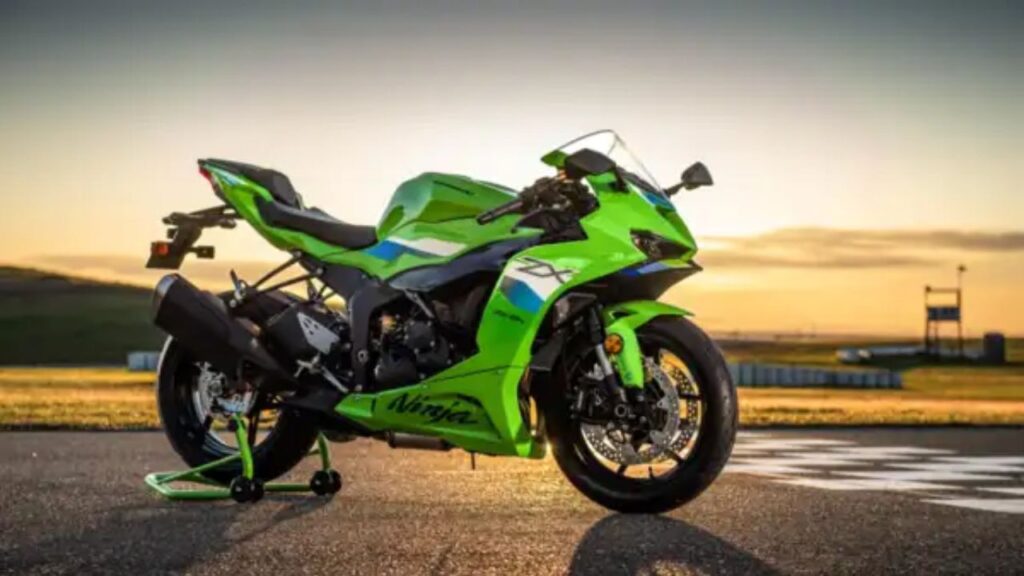 Kawasaki Ninja ZX-6R bike launched today