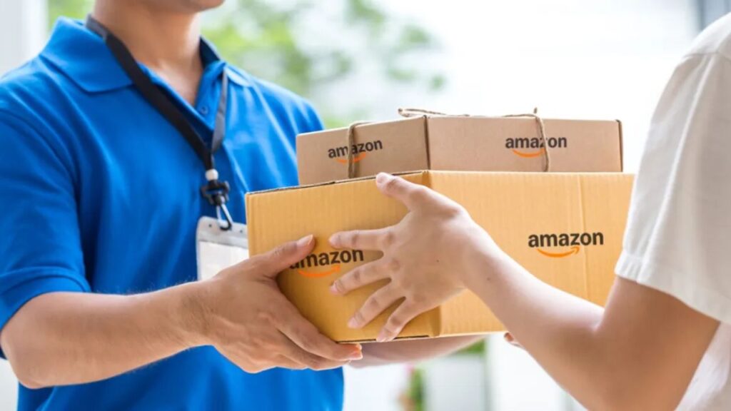 Amazon launches 10-minute delivery service