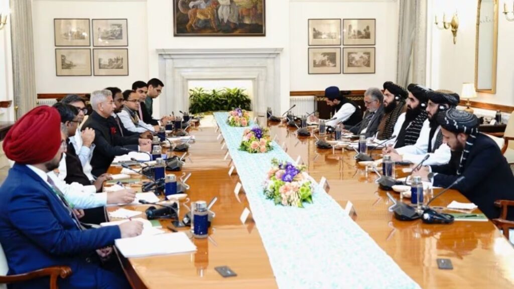 Opposition targets Centre
