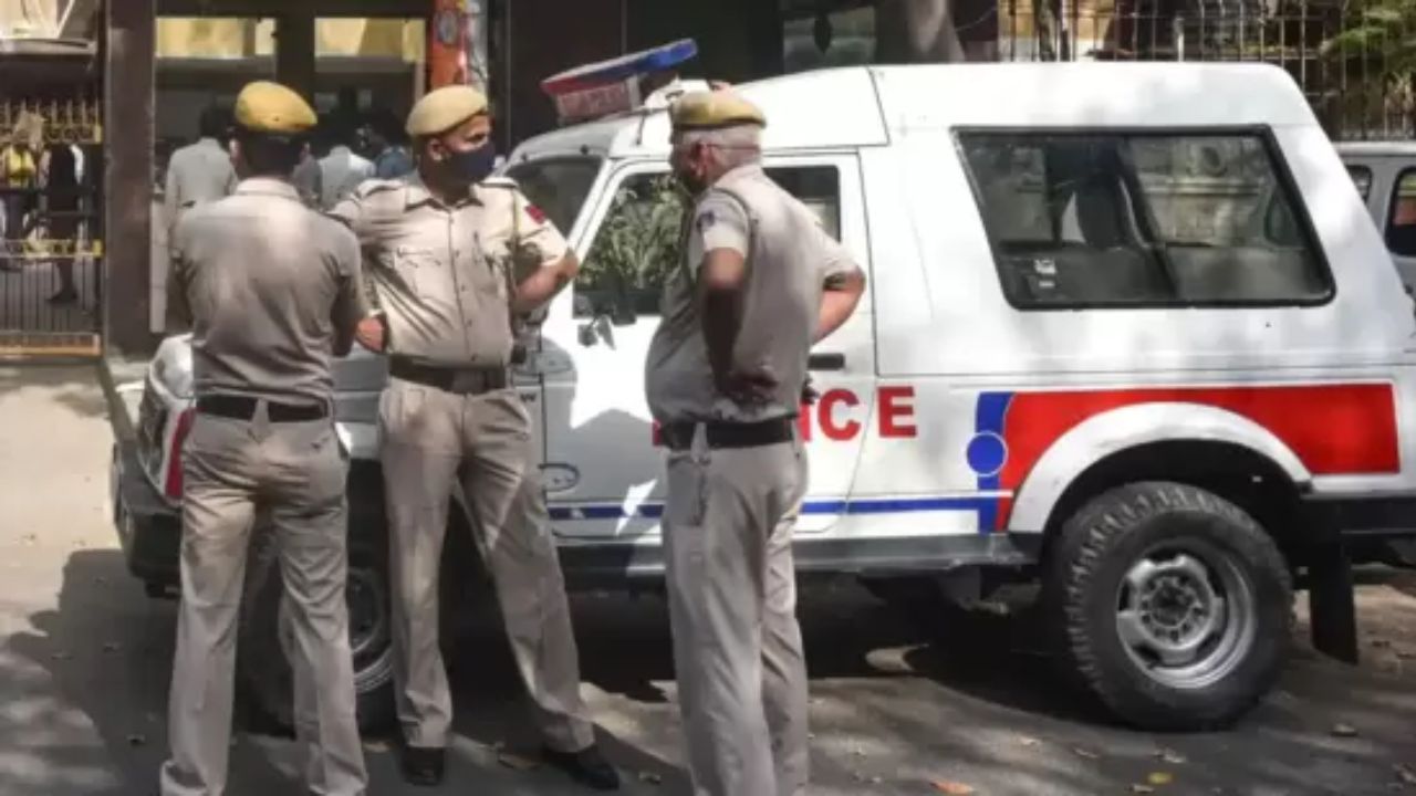 Notorious Chippi-Jatheri gang member nabbed by Delhi Police in Dwarka Notorious Chippi-Jatheri gang member nabbed by Delhi Police in Dwarka