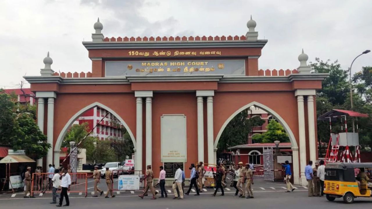 Madras High Court: Updating Aadhaar Is Every Citizen’s Fundamental Right, UIDAI Must Ensure Local Facilities