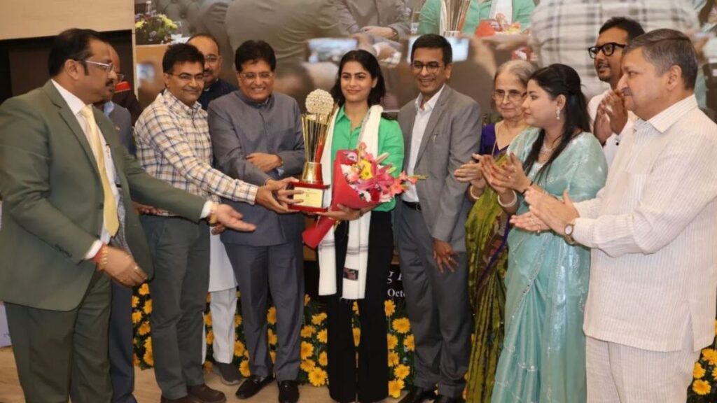 Pistol shooter Manu Bhaker conferred with Young India Country Award
