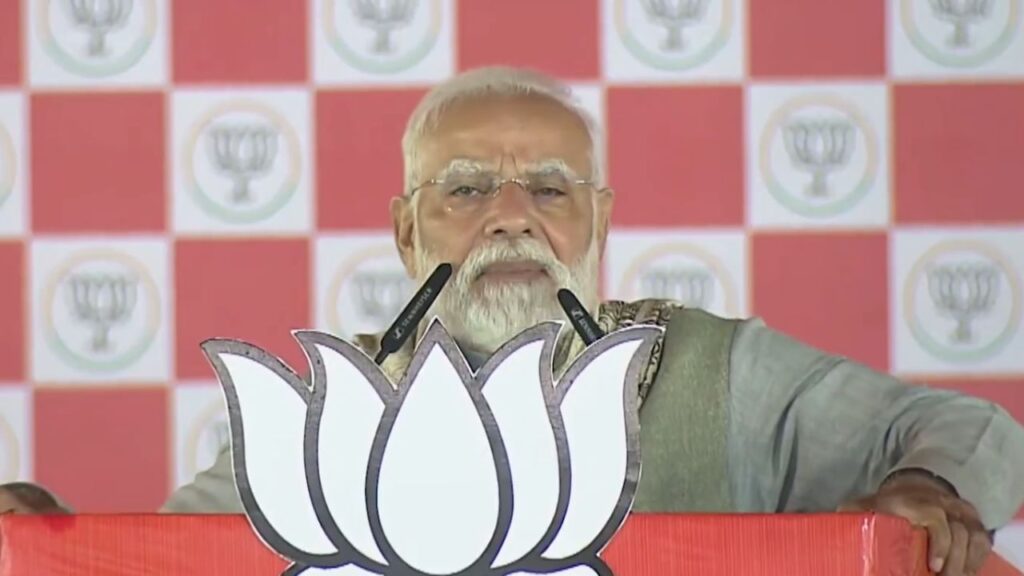 Modi roars in Muzaffarpur