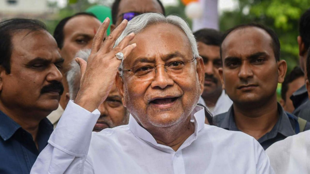 Bihar Elections: JDU suspended 5 people, including a Ex minister and MLA; Click here to details Bihar Elections: JDU suspended 5 people, including a Ex minister and MLA; Click here to details