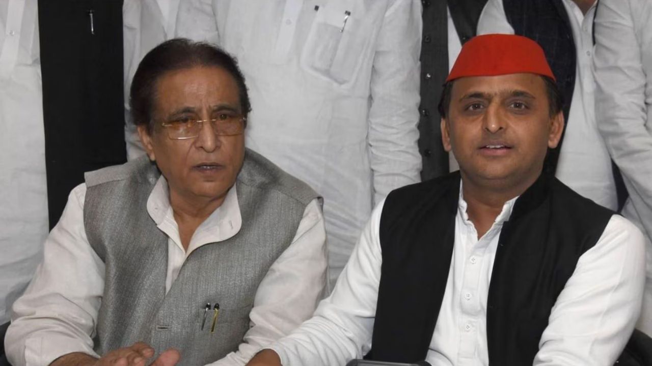 SP Chief Akhilesh Yadav with veteran leader Azam Khan
