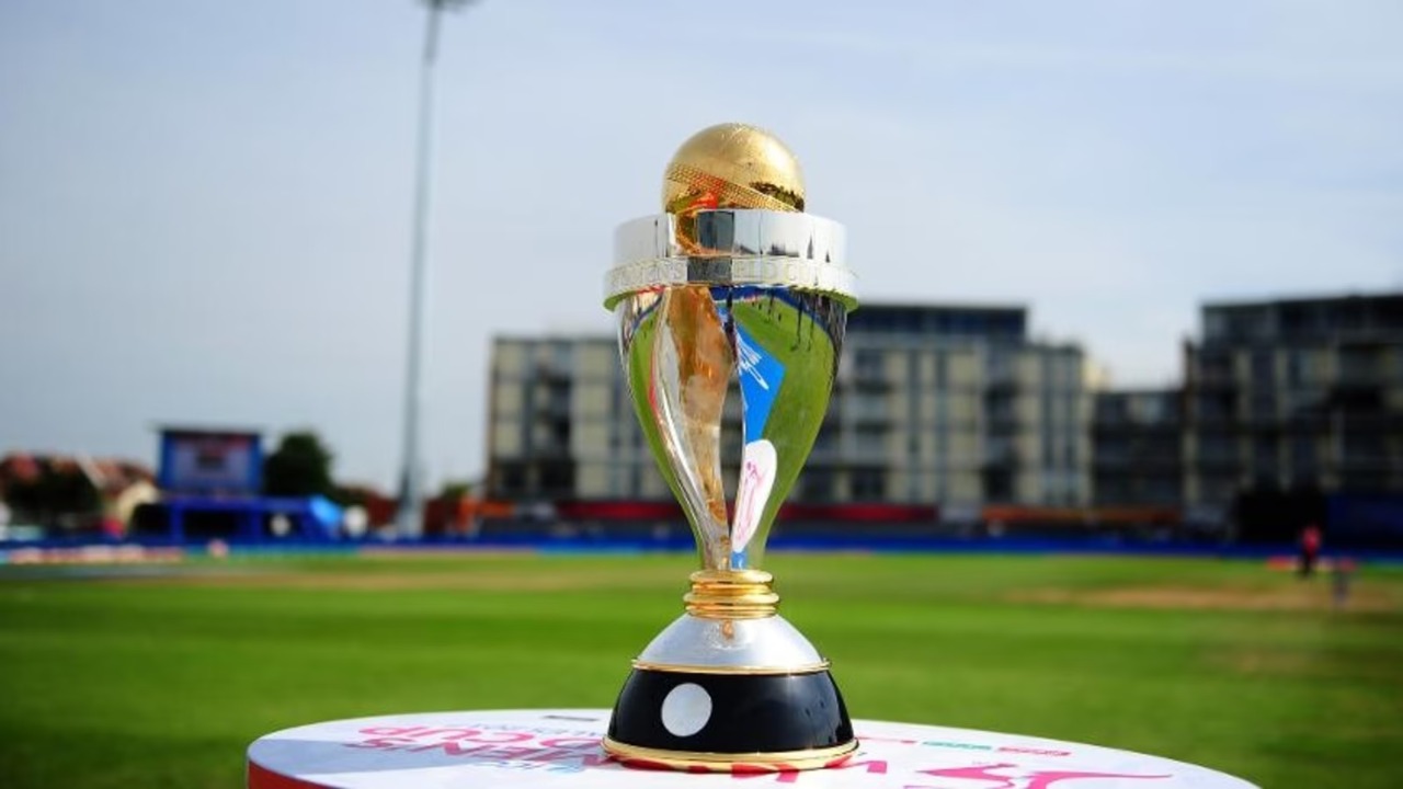 Pakistan lost the match by 88 runs.