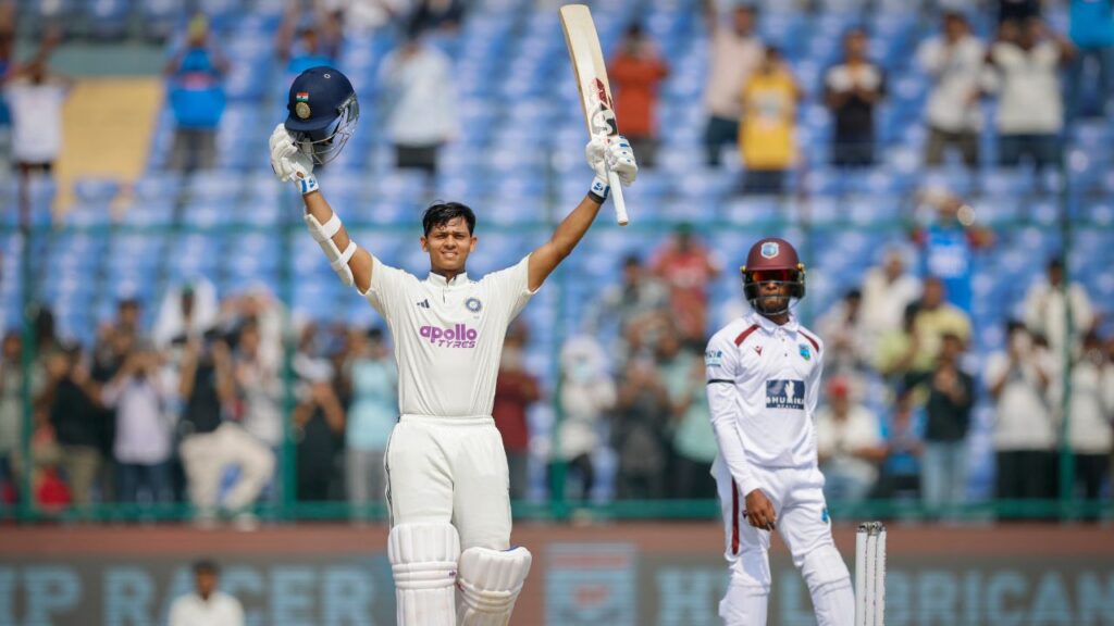Yashasvi Jaiswal ind vs wi 2nd test stump