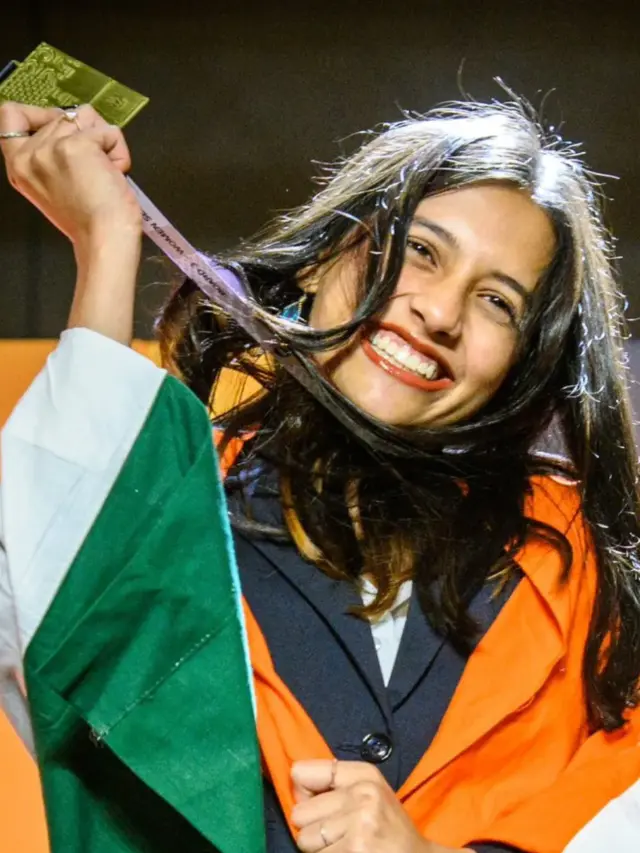 Divya Deshmukh Honoured with YICA Award at Dynamite News' 10th Anniversary