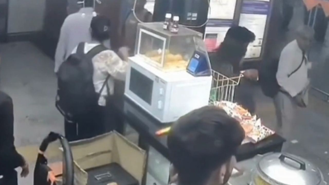 Delhi Blast: CCTV reveals chaos inside Red Fort Metro during car explosion