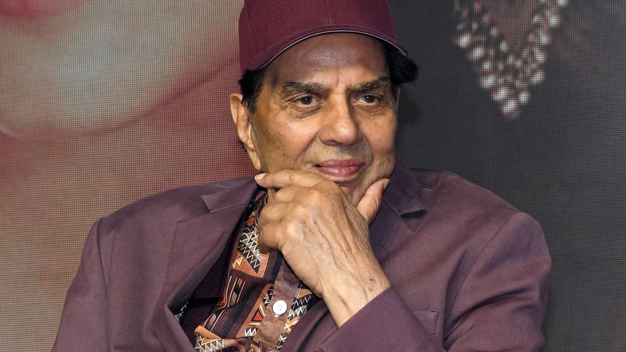 Breaking: Film Actor Dharmendra Passes Away; Bollywood loses its true hero, breathed his last in Mumbai
