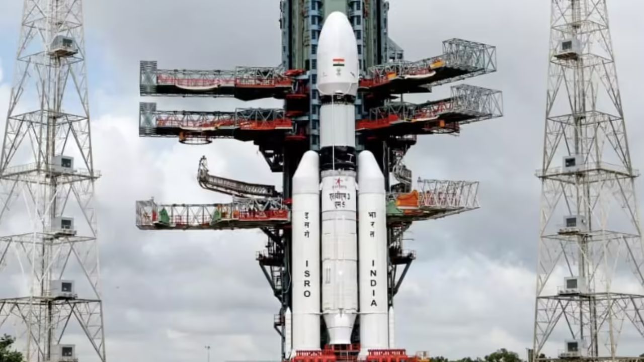 India’s New Space Power: ISRO launches Navy’s most advanced Satellite GSAT-7R