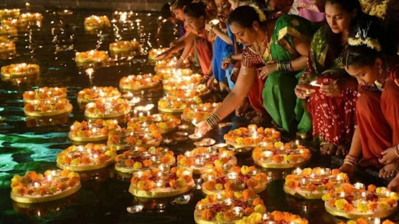Kartik Purnima 2025 Date: November 4 or 5? Know Significance of the Auspicious Festival