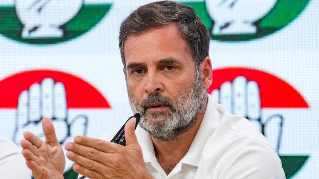 Modiji, India’s children are choking: Rahul Gandhi on Delhi AQI