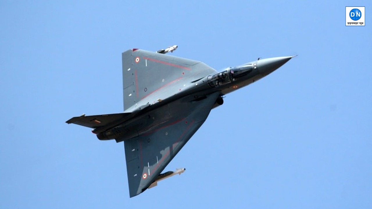 Dubai: Indian Tejas fighter jet crashes at Dubai Air Show; Cause under investigation