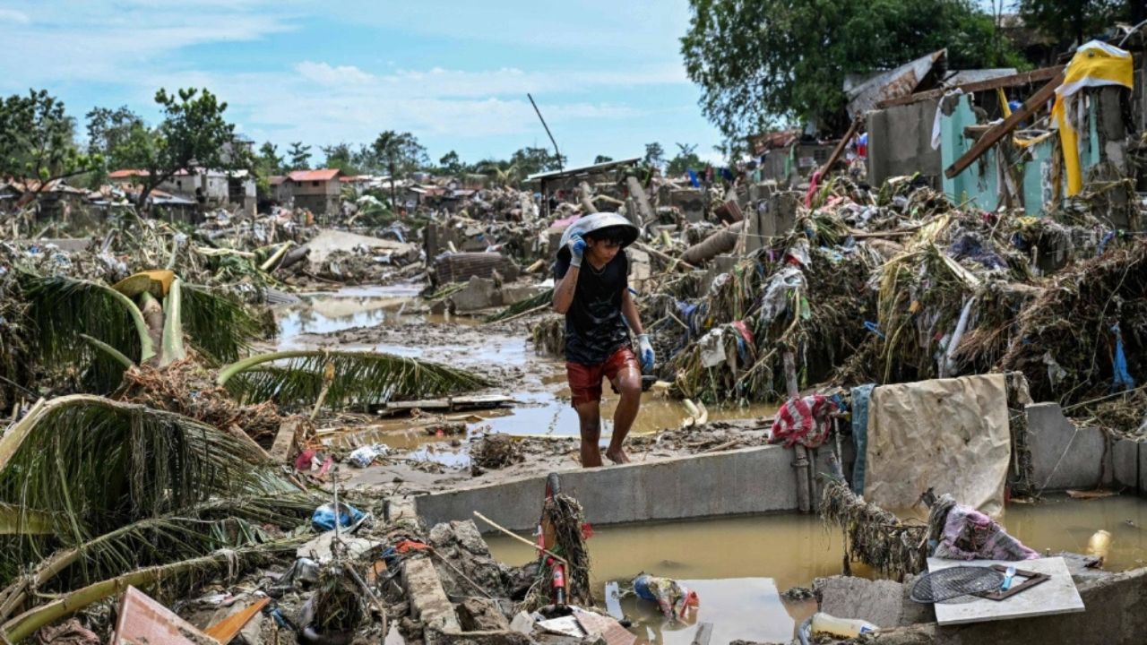 Philippines hit by tsunami after quake triggered by Typhoon Kalmaegi; 66 Killed