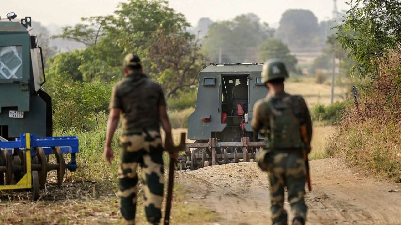 Tripura: Five BSF jawans injured; Vehicle vandalized in attack