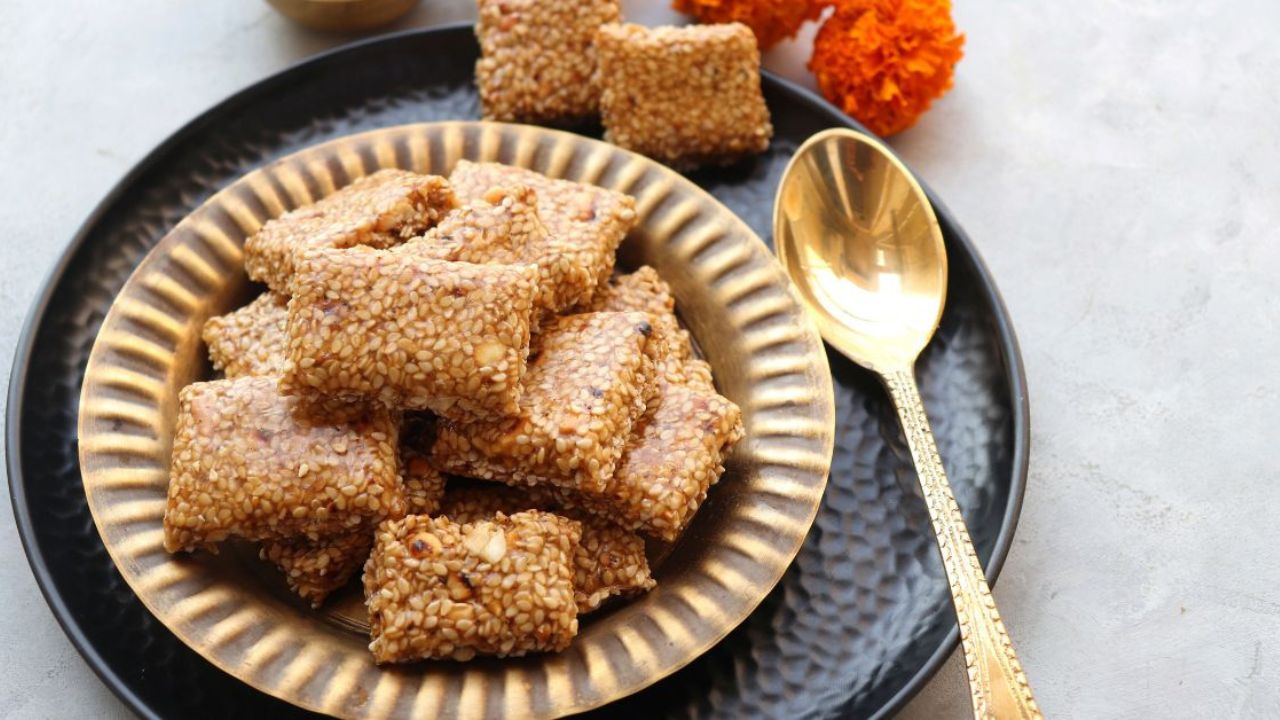 Eat sesame seeds and jaggery daily this winter to keep 7 health problems away