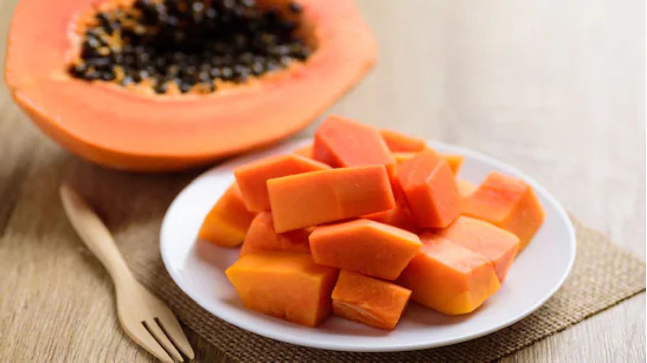 Papaya May Be Harmful for Some People: Know Who Should Avoid It