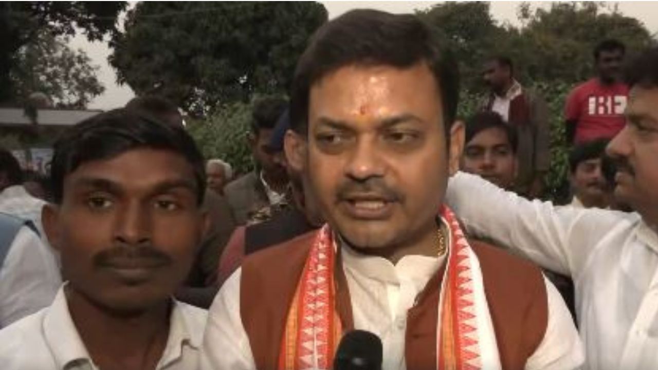 Who is Sanjay Kumar becomes Nitish’s new minister after defeating Lalu’s Son in Polls