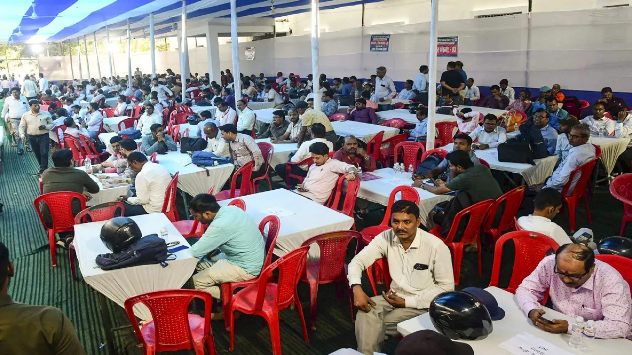 Bihar Elections 2025: How to check your name in the voters list and key dos and don’ts for poll day