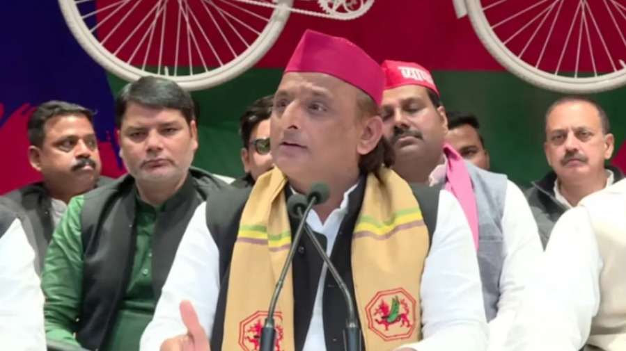 Samajwadi Party Supremo Akhilesh Yadav slams BJP over Dal Mandi widening; Says Govt ‘Snatching Livelihoods’