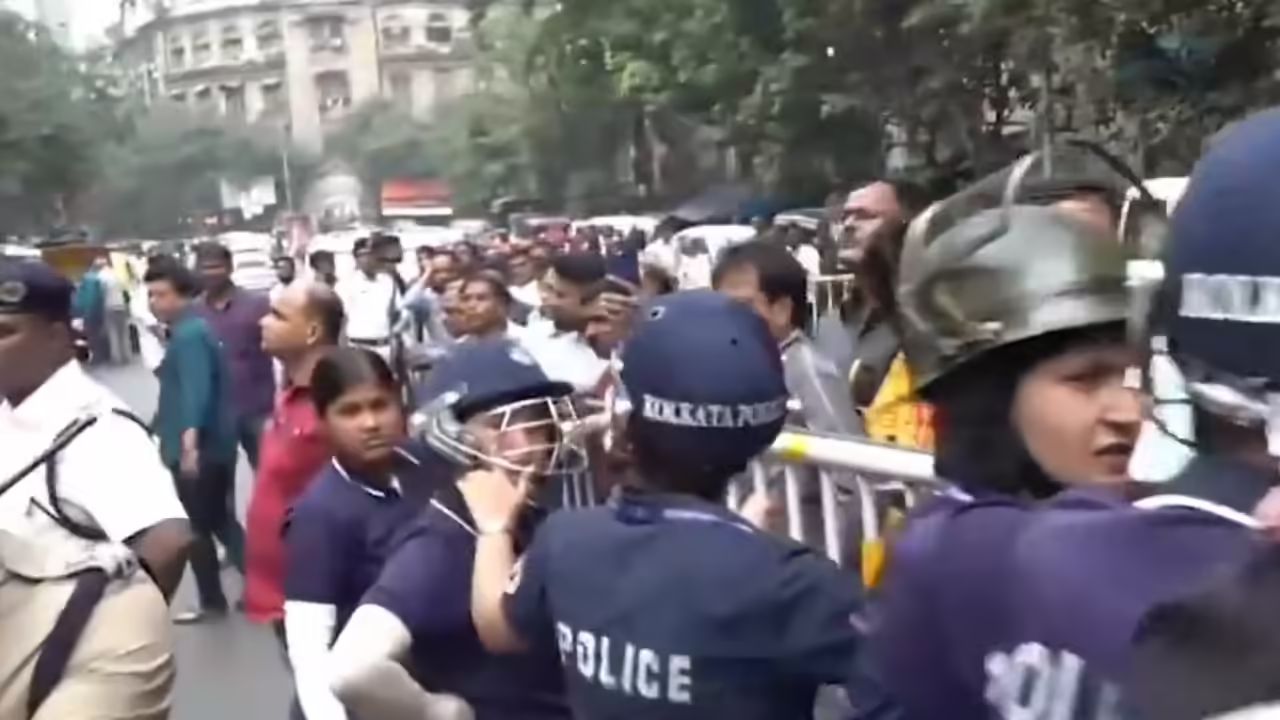 Massive BLO protest erupts outside Kolkata EC office over SIR workload