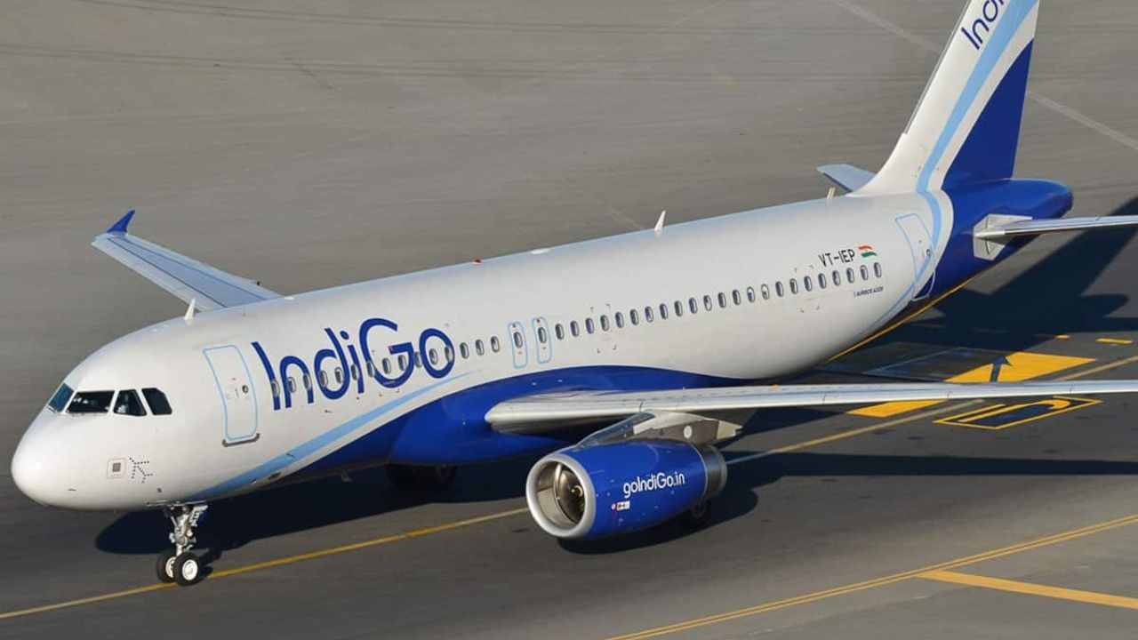 DGCA Fires Inspectors, Orders 10% Flight Cut Amid IndiGo Chaos