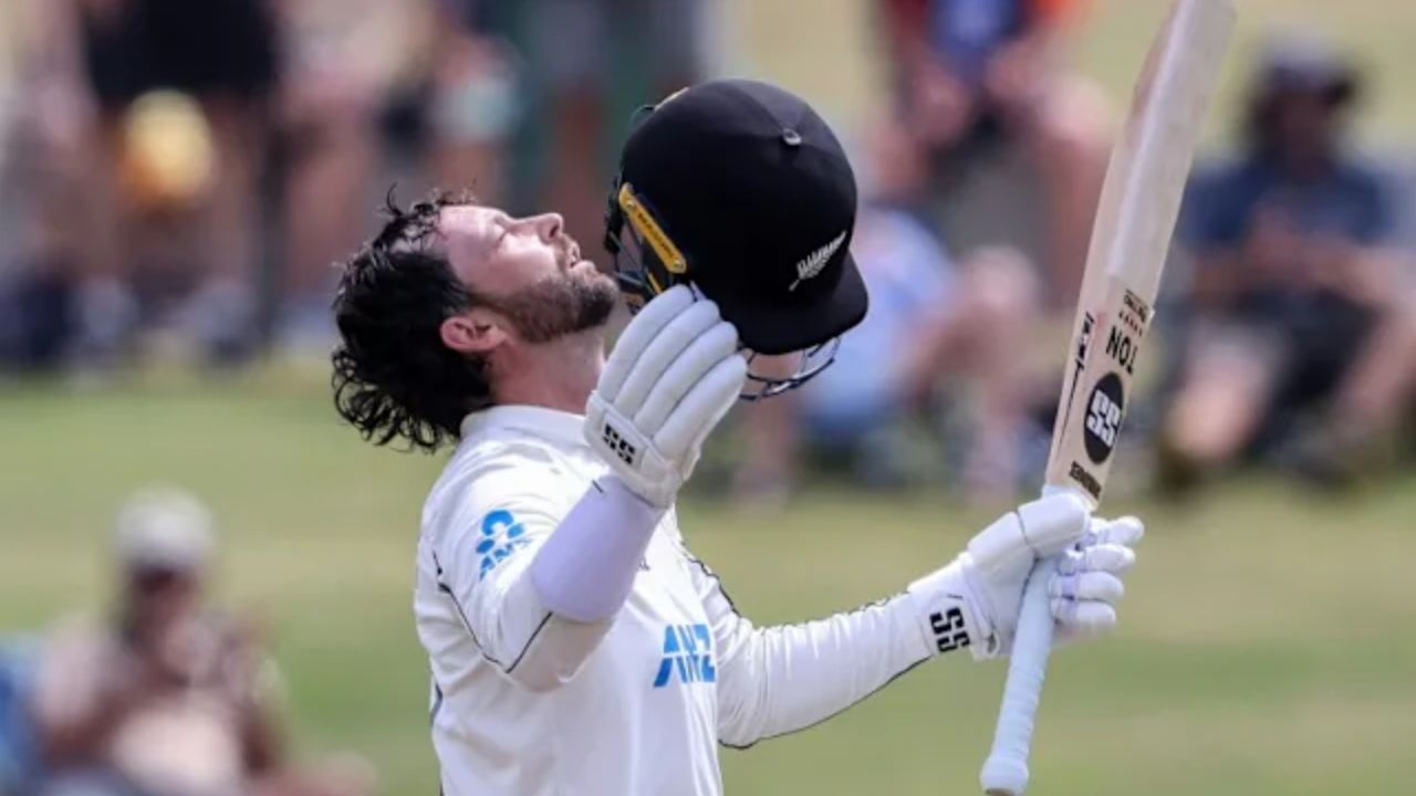 Unsold at IPL auction, now scores explosive hundred with 17 boundaries in Test