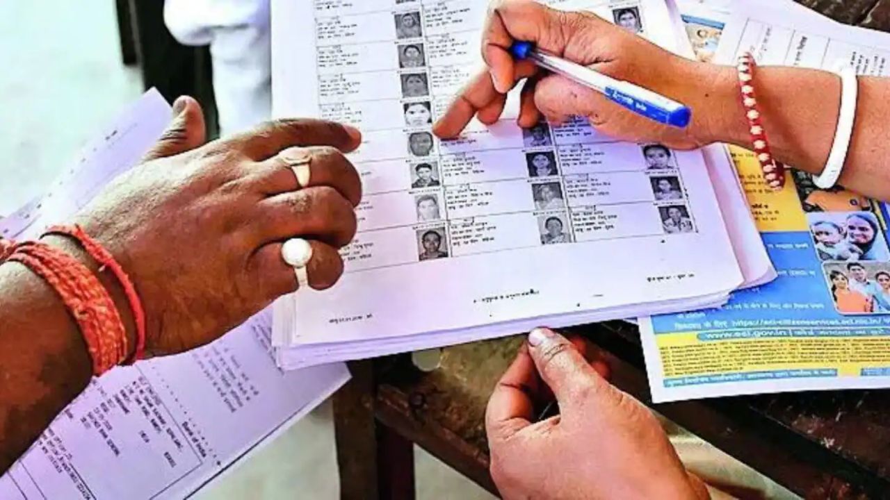 Special Intensive Revision in Gujarat Removes 73 Lakh Names from Draft Voter List