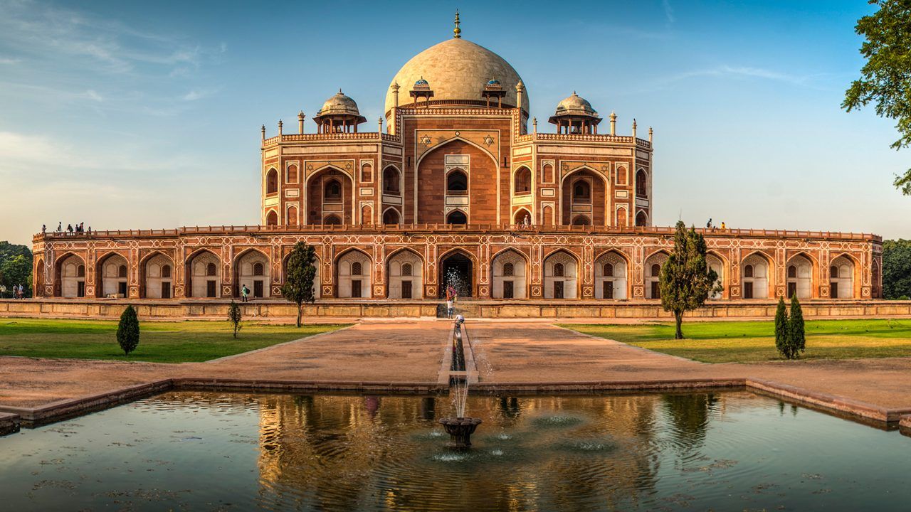Humayun’s Tomb: Often called the inspiration behind the Taj Mahal, Humayun’s Tomb enchants with its Persian gardens, domed structure and calm ambience. It is one of the most beautiful examples of Mughal architecture in the city.