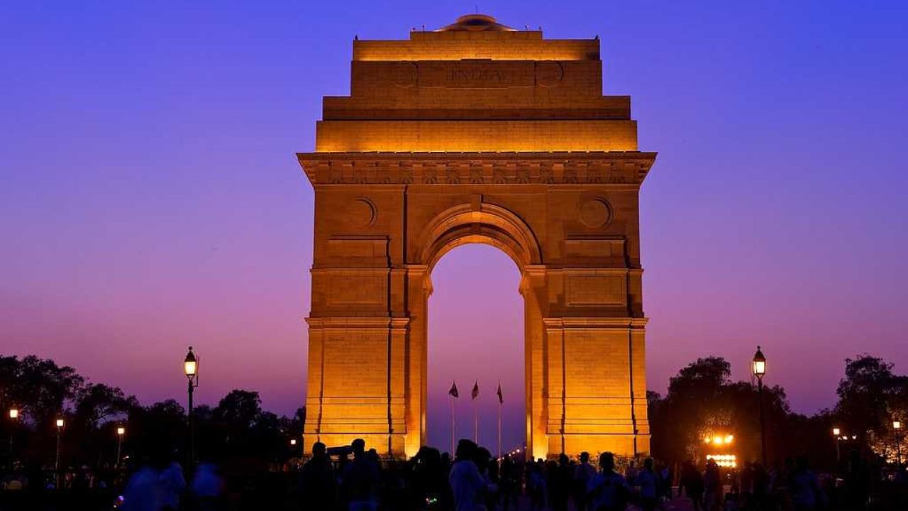 7 must visit places in Delhi that capture the city’s soul; See photos