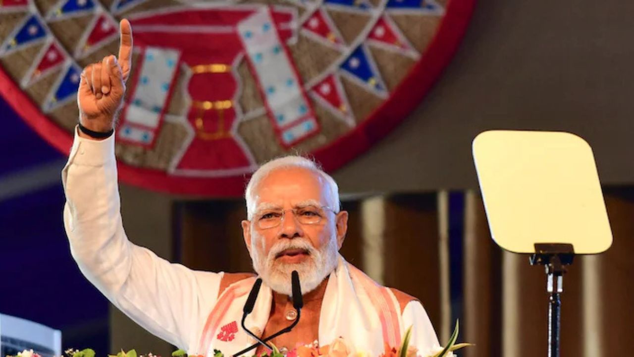 PM Modi criticises Congress over farmer issues and infiltrators in Assam; Here’s what he said