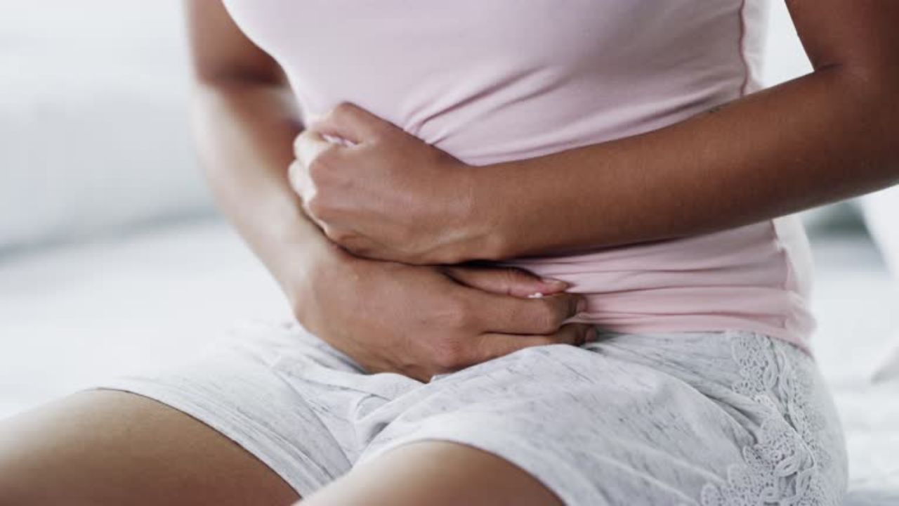 From Bloating to Cramps: Discover the causes of stomach pain
