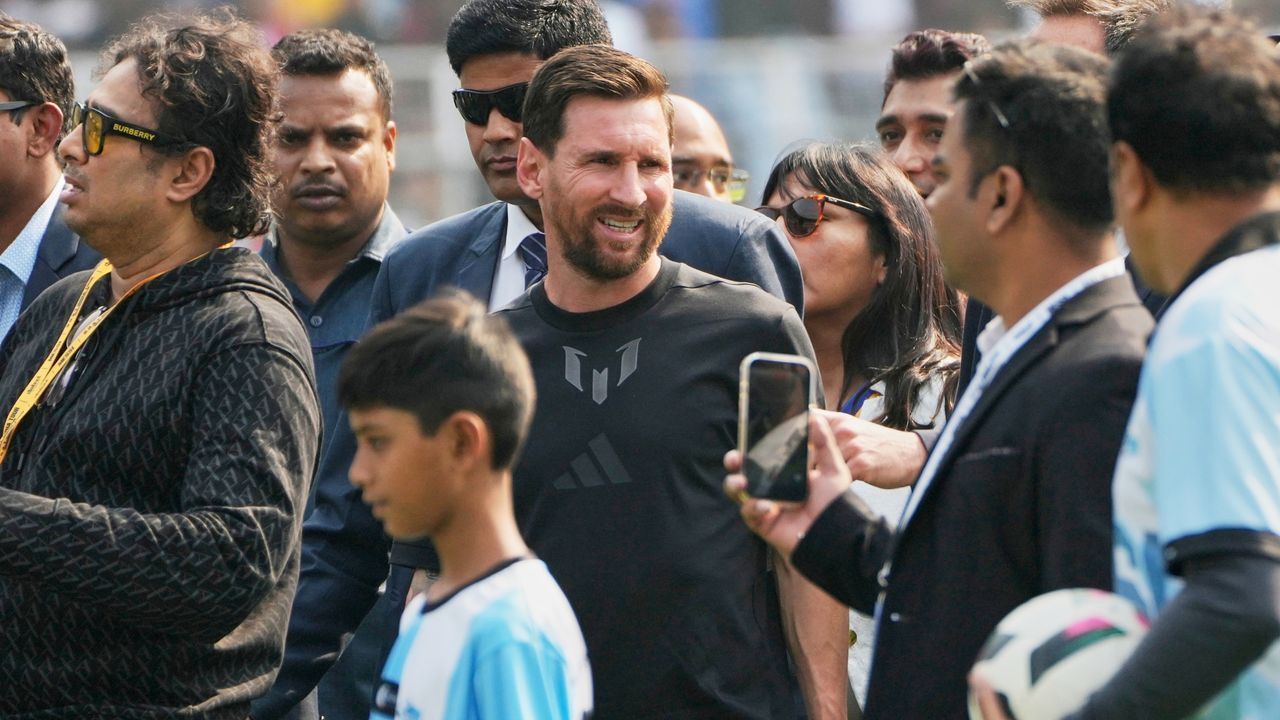Hard to hold back VIPs: Bhaichung Bhutia after Messi Kolkata event erupts into chaos